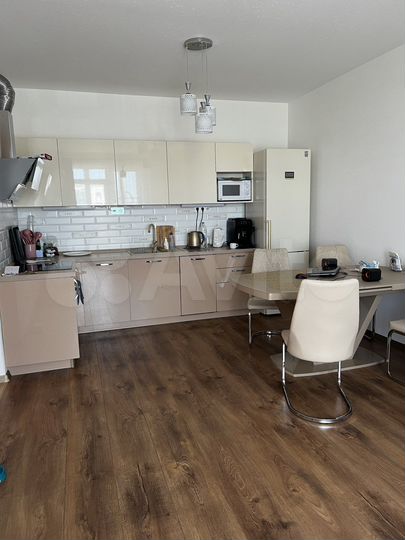 3-к. квартира, 60 м², 2/3 эт.