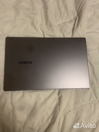 Ноутбук honor MagicBook x 15