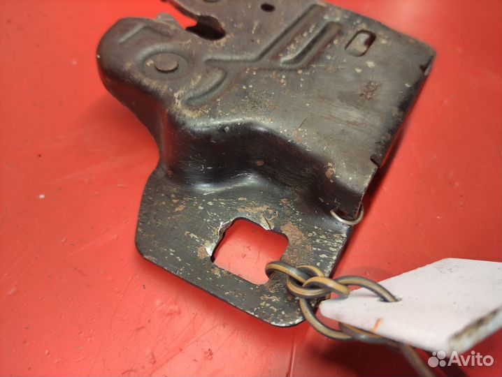 Замок капота Jeep Grand Cherokee ZJ