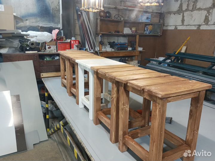 Стулья и табуреты