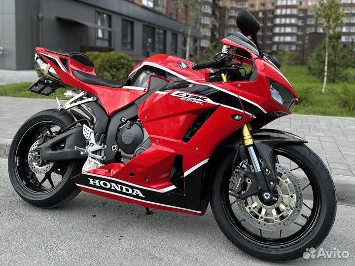 Honda CBR600RR 2017