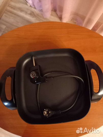 Электрическая большая сковорода