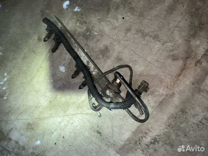 Топливная рампа ваз 2114