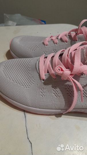 Кроссовки жен 43 р-р