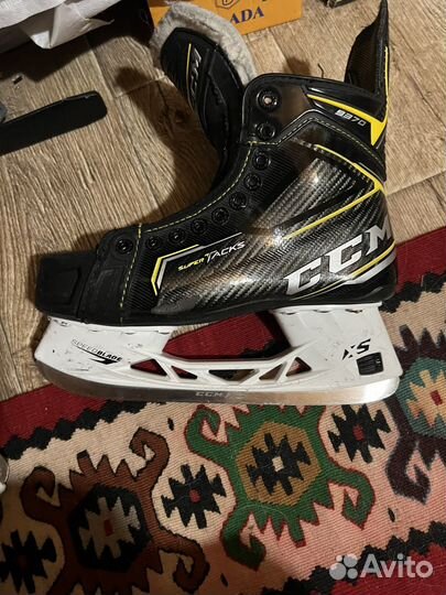 Коньки хоккейные размер 6.5