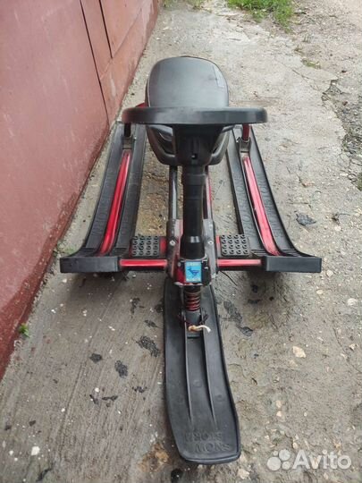 Детский снегокат