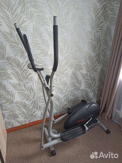 Эллиптический тренажер