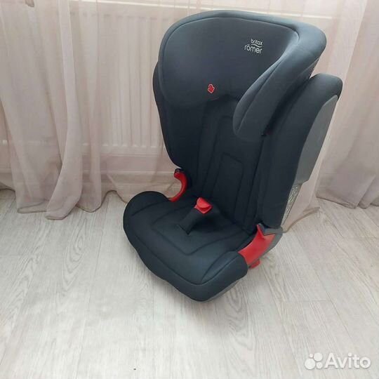 Автокресло britax romer kidfix 2 r Бустер