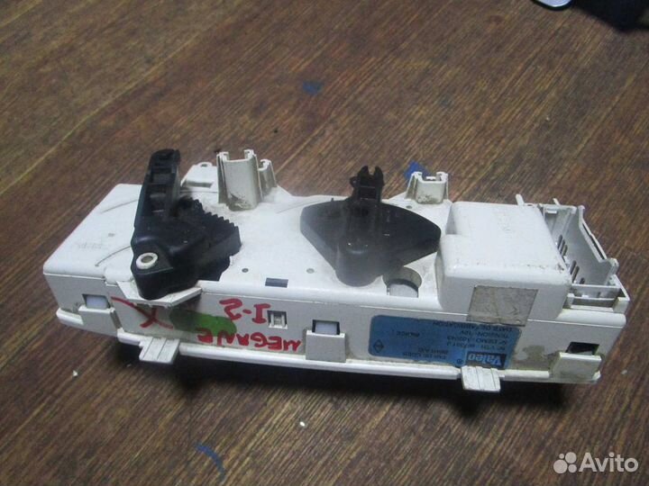 Блок управления отопителем Renault Megane