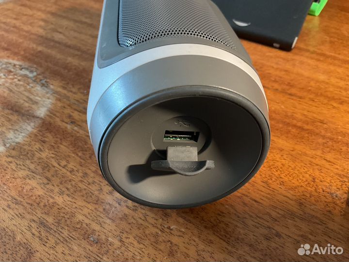 Колонка портативная JBL charge