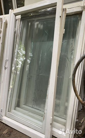 Оконные створки со стеклом