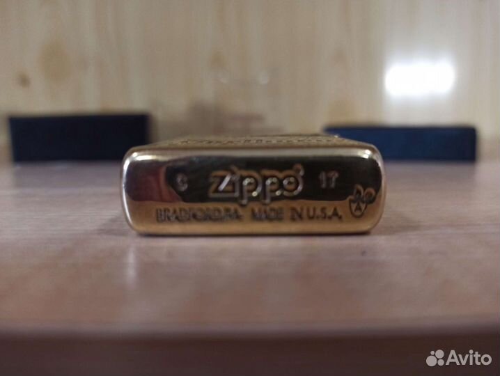 Зажигалка zippo Marlboro 2017 год веницианка
