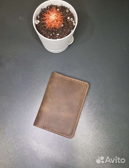 Обложка на паспорт и документы из натуральной кожи