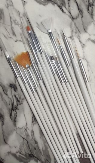 Кисти для маникюра Новые