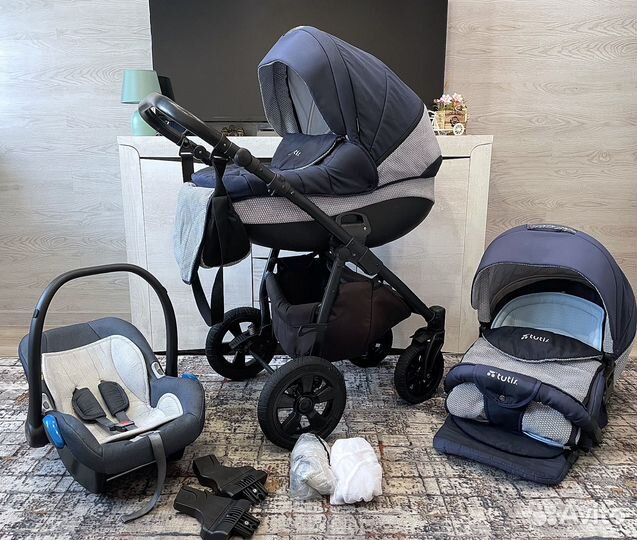 Коляска Tutis Zippy 3 в 1 легкая