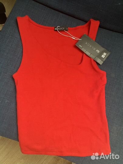 Красный топ новый