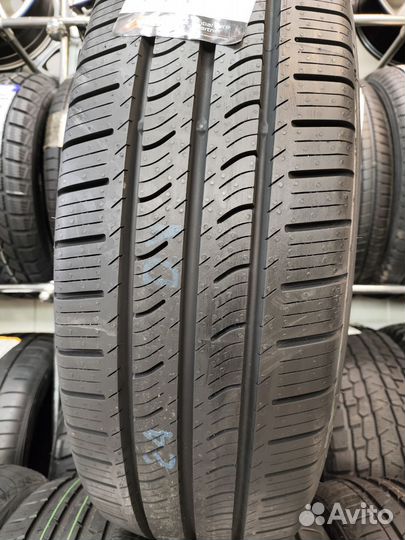 Pirelli Carras All Season 225/75 R16 121R