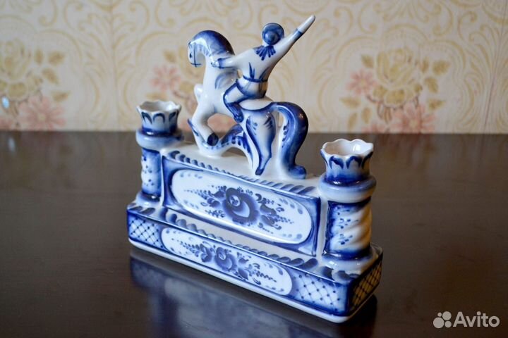 Подсвечник фарфор гжель