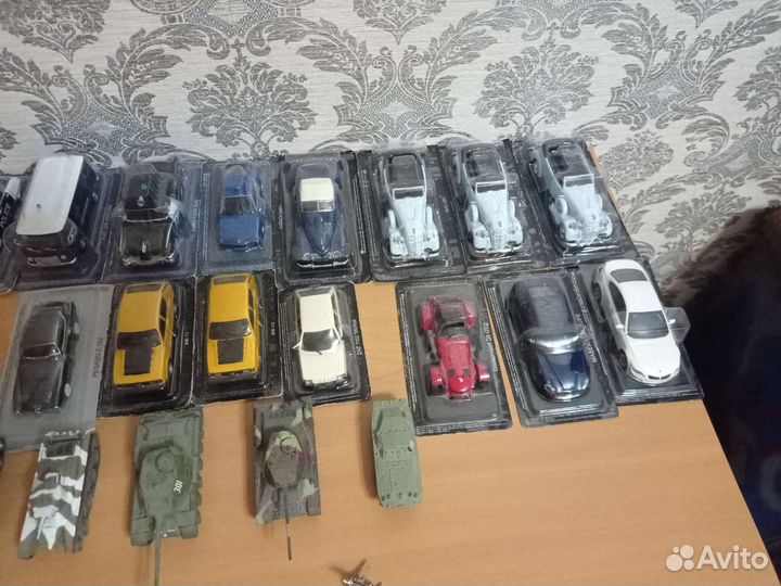 Модель автомобиля deagostini 1:43