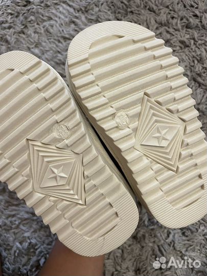 Зимние угги для девочки новые 23 размер