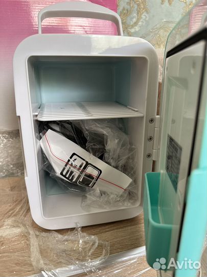 Холодильник для косметики