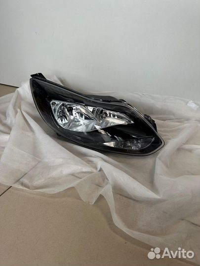 Фара ford focus 3