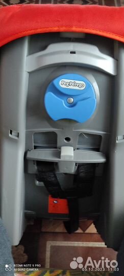 Продаю детское автокресло