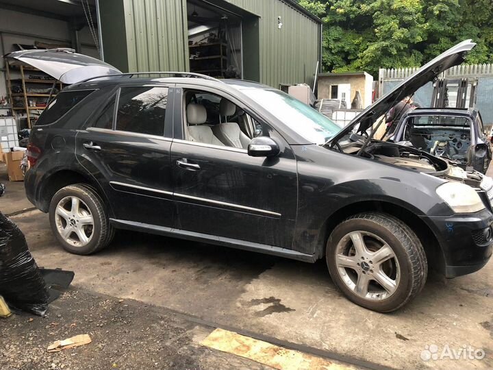 В полный разбор Mercedes-Benz ML-320 CDI