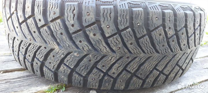 Michelin X-Ice North 4 185/65 R15