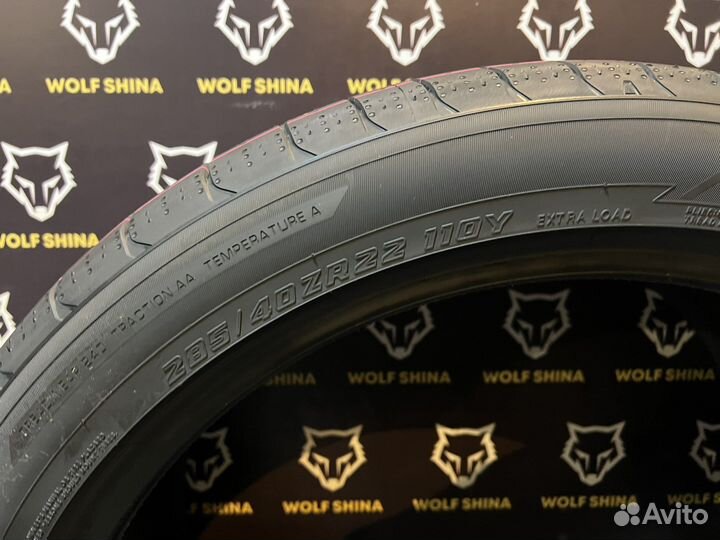 Yokohama Advan Sport V107C 285/40 R22 и 325/35 R22 114Y