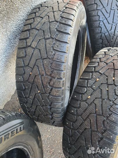 Pirelli Ice 225/65 R17 106