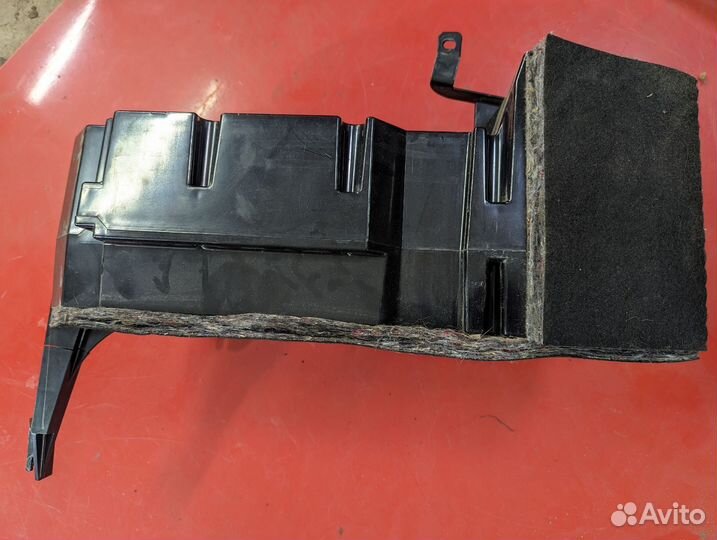 Сабвуфер Audi A6 Allroad C5