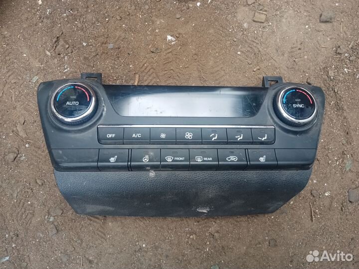 Блок климата на Хендай Туксон 16г
