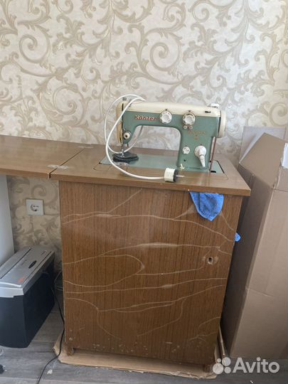 Швейная машина Келер