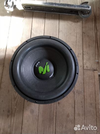 Сабвуфер мачете 15