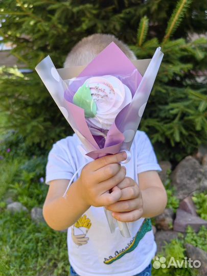 Букет из безе на 1 сентября