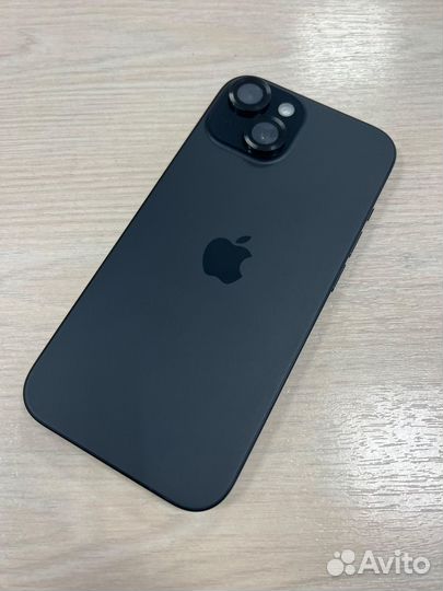 iPhone 15, 128 ГБ