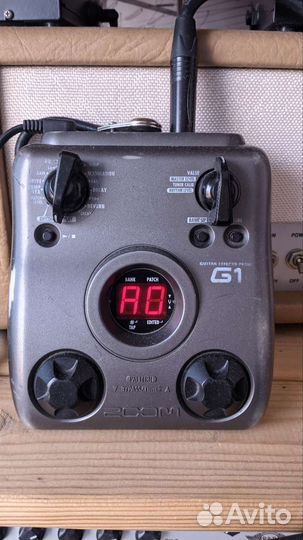 Гитарный процессор zoom G1