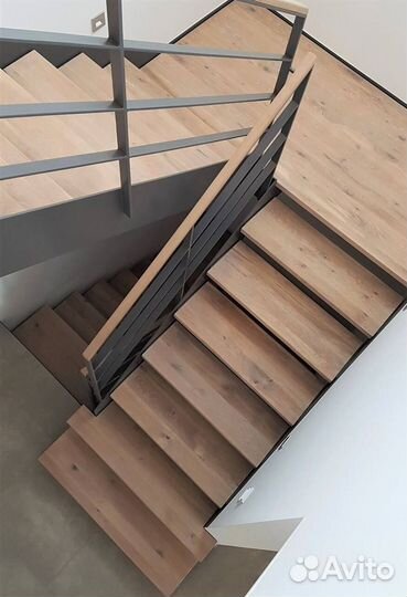 Ступени из массива дуба