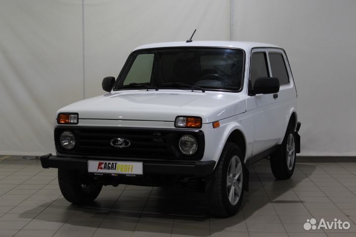 LADA 4x4 (Нива) 1.7 МТ, 2020, 63 650 км