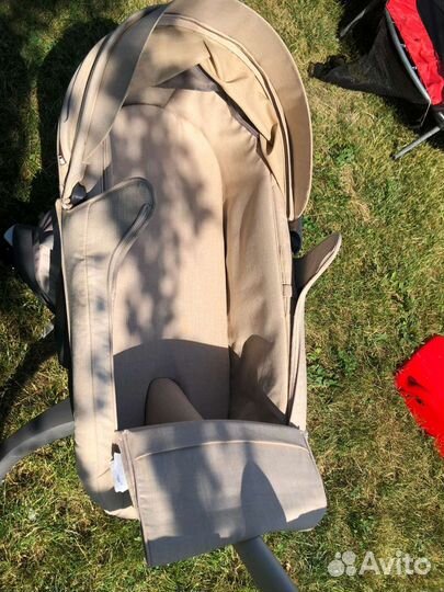 Коляска Stokke Xplory