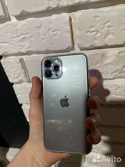 iPhone 11 Pro, 64 ГБ