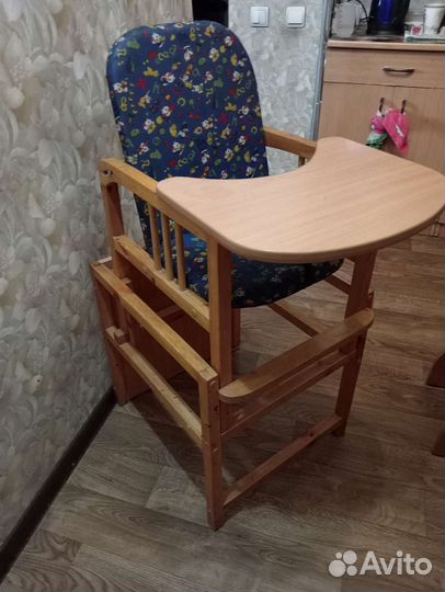 Стульчик для кормления