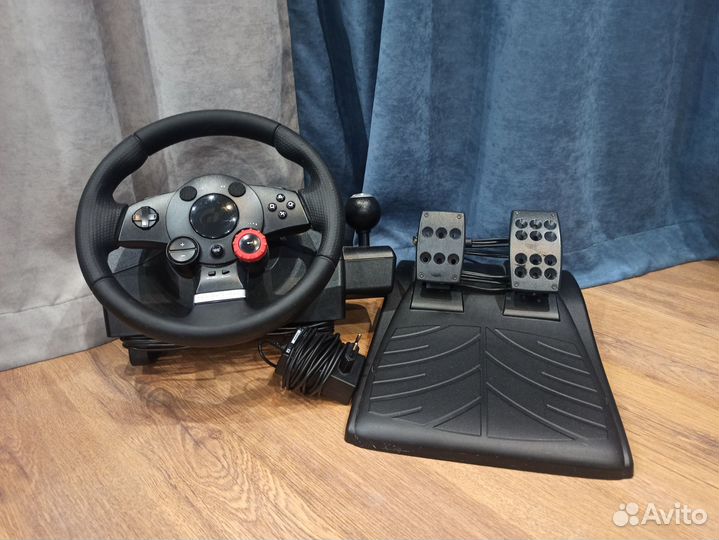 Logitech driving force gt в идеальном состоянии