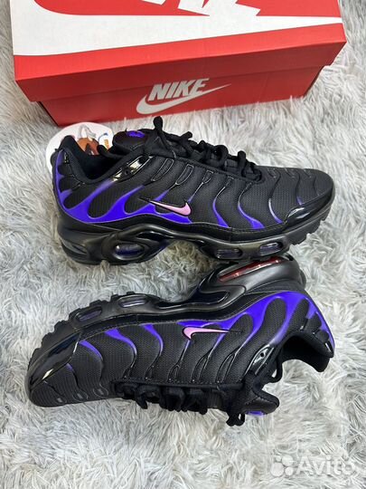 Кроссовик Nike air max tn plus pur