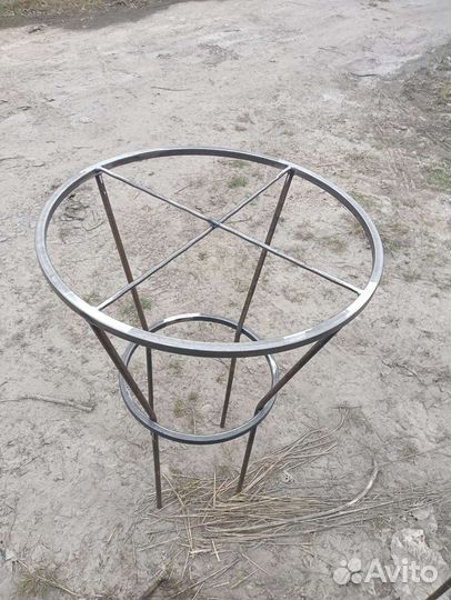 Подставка под пионы и цветы