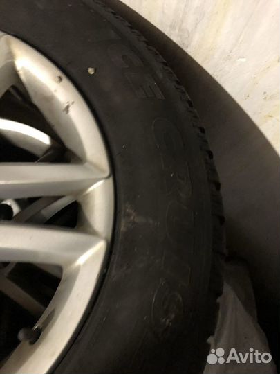 Bridgestone Ice Cruiser 5000 235/65 R17