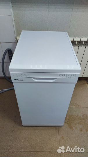 Посудомоечная машина Hansa ZWM 475 WH