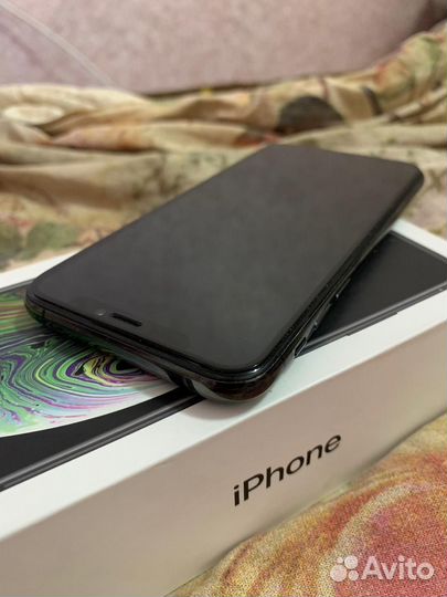 iPhone Xs, 64 ГБ