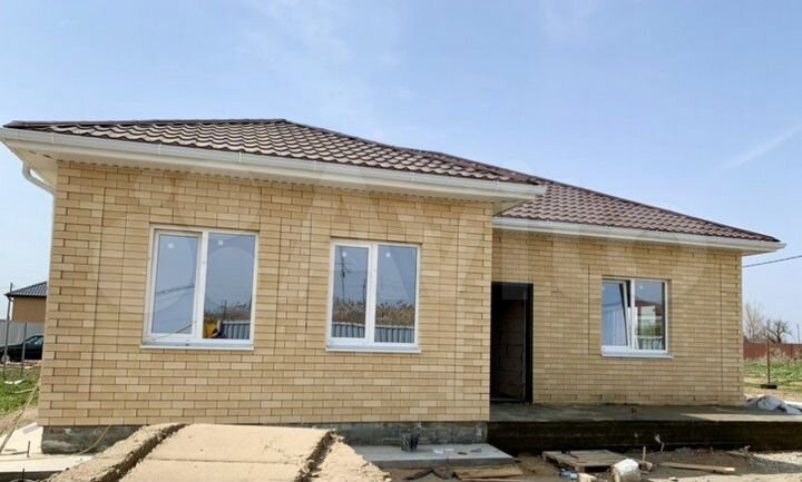 Дом 107 м² на участке 5 сот.